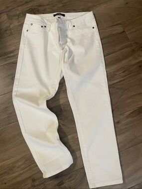 Max Jeans women’s Relaxed Straight White Jeans